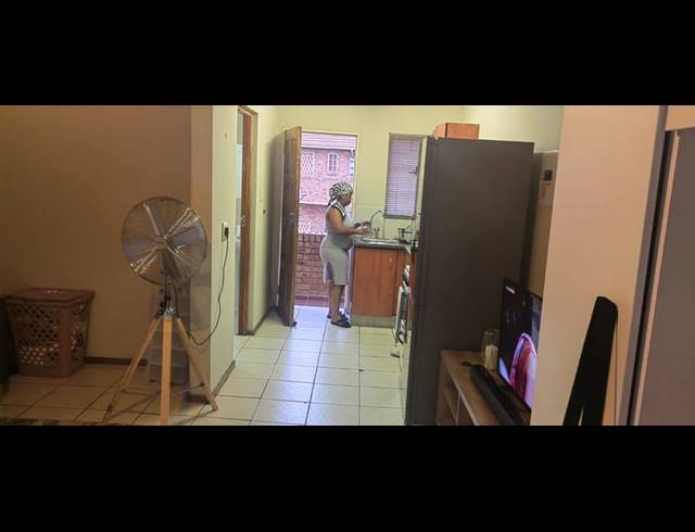 1 BEDROOM APARTMENT FOR SALE IN LOTUS GARDENS